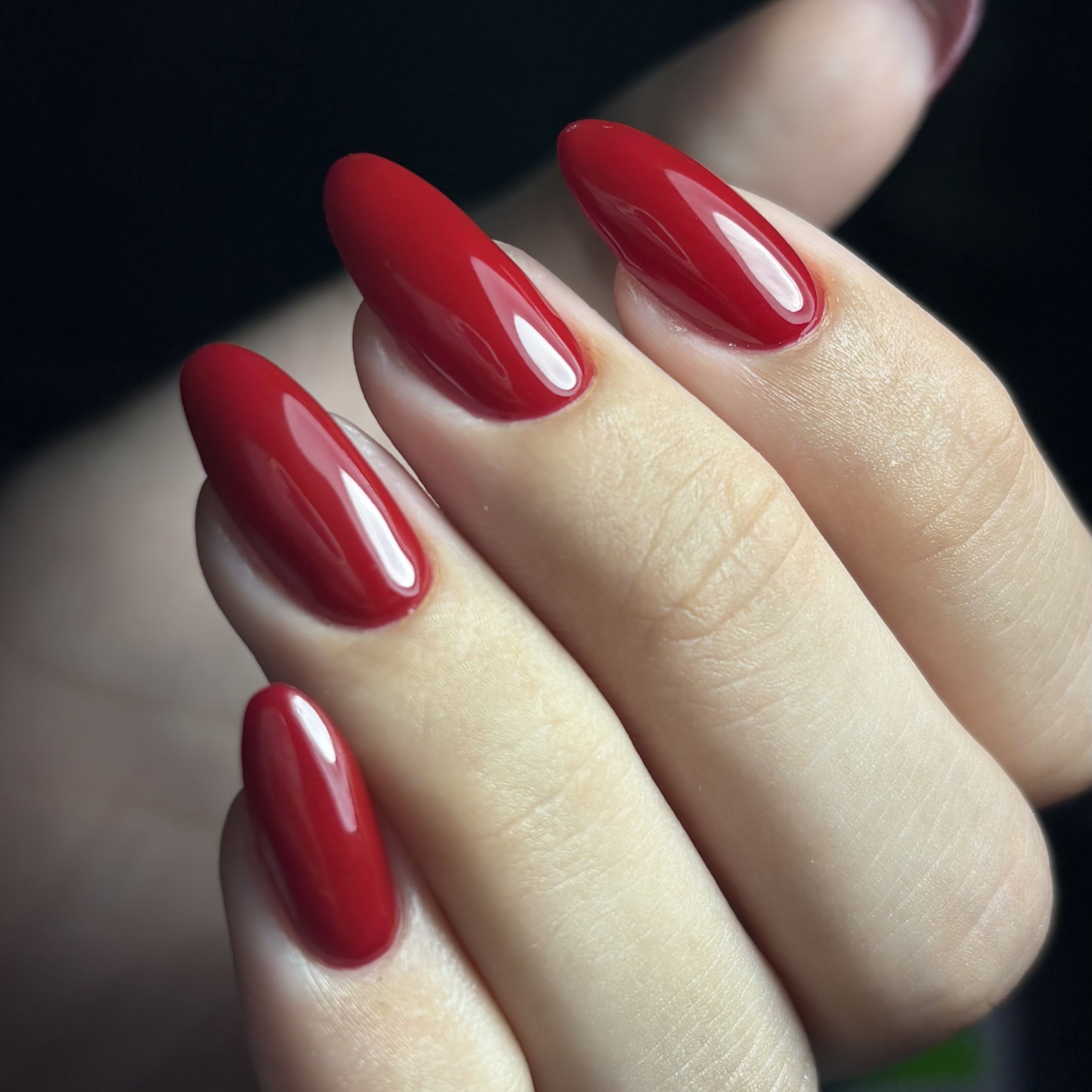Banho de gel clássico com alongamento elegante e cor suave